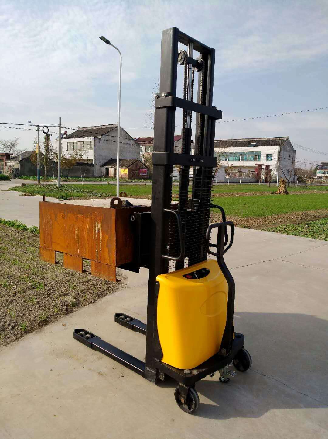 رافعات شوكية هيدروليكية وكهربا - مراجعة Hydraulic Car Lift وسعره